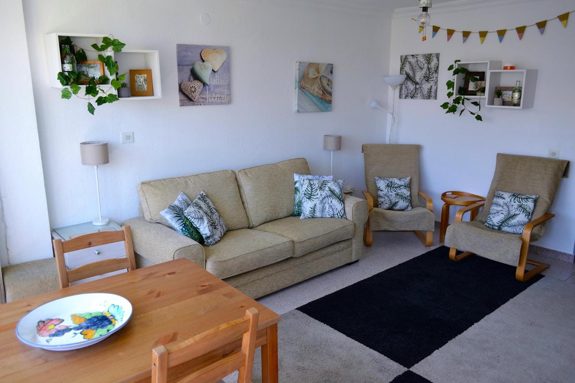 Spacious 1 Bedroom Apartment, Beach Front, Torrox Costa Εξωτερικό φωτογραφία