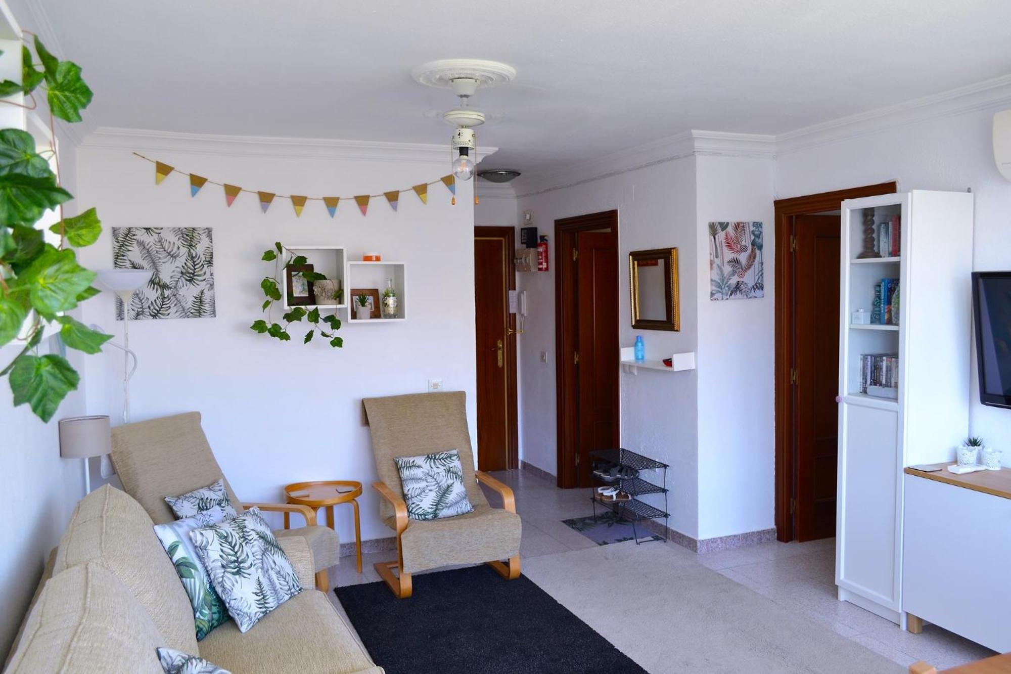Spacious 1 Bedroom Apartment, Beach Front, Torrox Costa Εξωτερικό φωτογραφία
